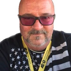 Meet your Posher, Wallace